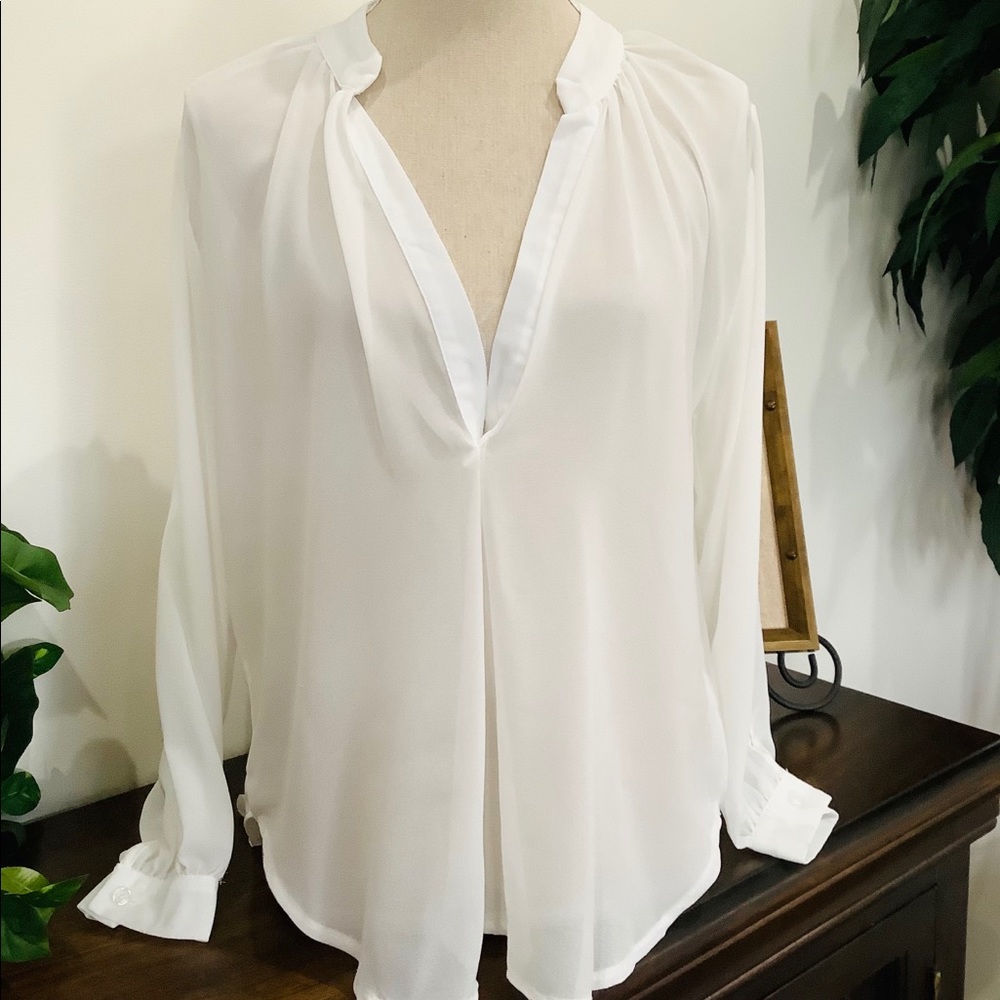 🔥White Sheer Blouse